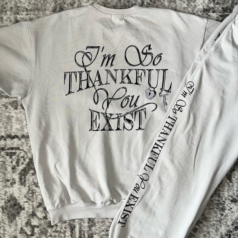 The Mayfair Group I’m So Thankful You Exist Sweatshirt and Sweatpants Set